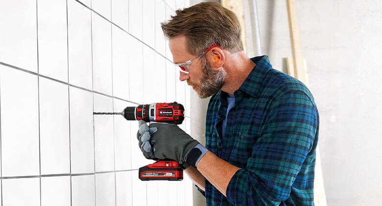 Cordless hammer drill and screwdriver set best sale